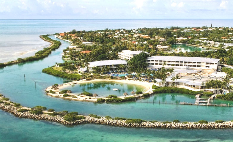 HAWKS CAY RESORT DEBUTS INTERACTIVE MERMAID EXPERIENCE