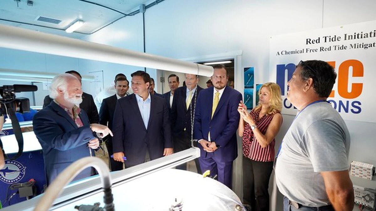 Governor DeSantis Celebrates Ribbon Cutting for Florida Red Tide Mitigation and Technology Development Facility at Mote Marine Laboratory